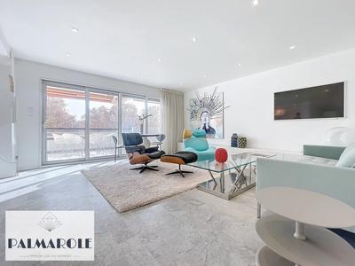 Appartement - 85 m² - 3 pièces