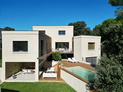 Villa - 167 m² - 6 pièces