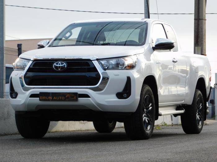 Toyota Hilux 2.4 d-4d 150ch X-Tra Cabine Legende 2 Places 4wd Bva My25