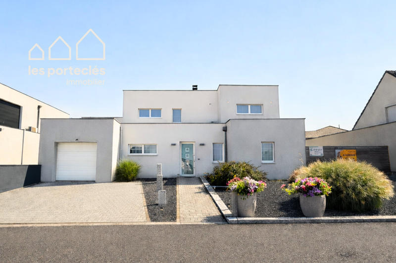 Maison - 136 m² - 5 pièces