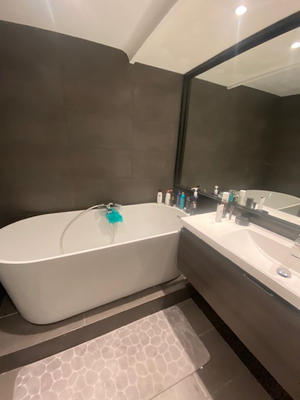 Appartement - 85 m² - 3 pièces