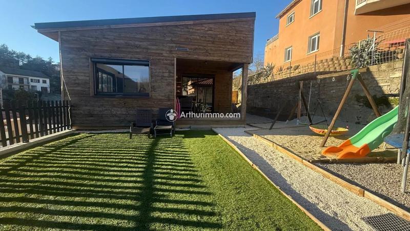 Maison - 100 m² - 5 pièces