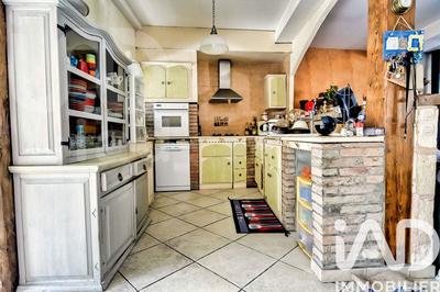 Maison - 170 m² - 5 pièces