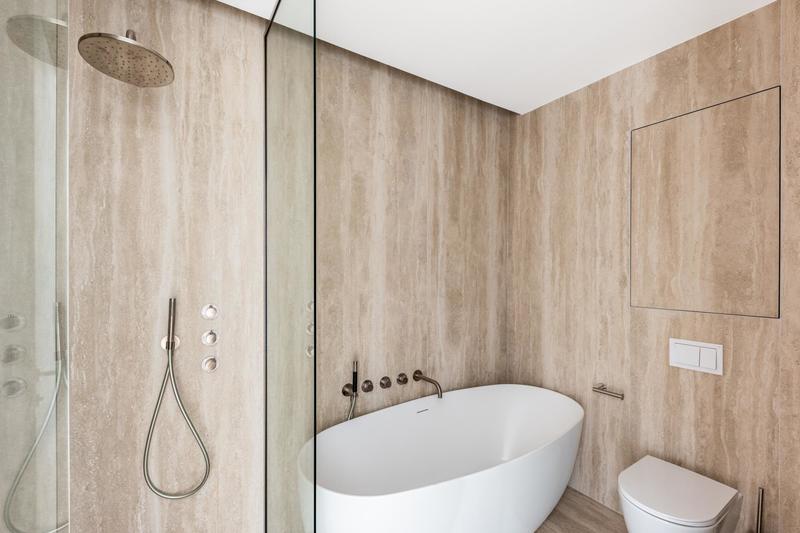 Appartement - 157 m² - 7 pièces