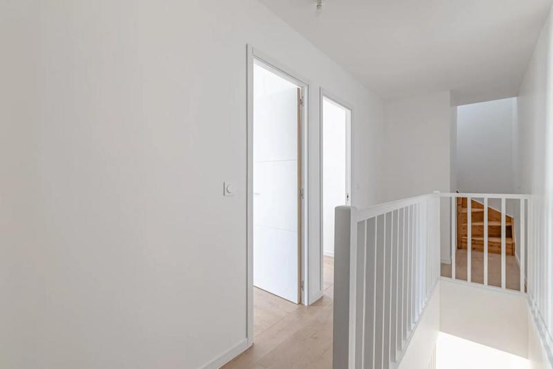 Appartement - 102 m² - 5 pièces