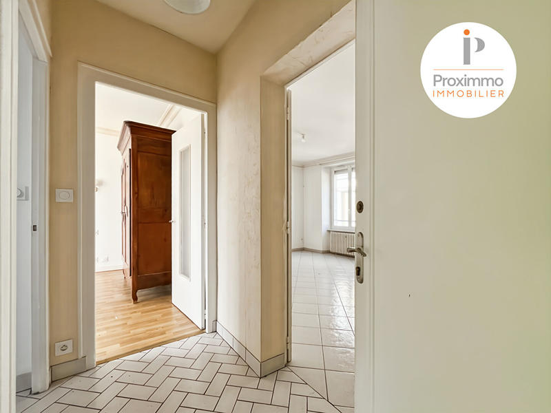 Immeuble - 132 m² - 6 pièces