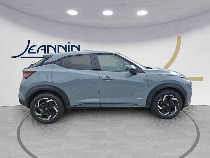 Nissan Juke 2023.5 Hybrid 143 n-Connecta