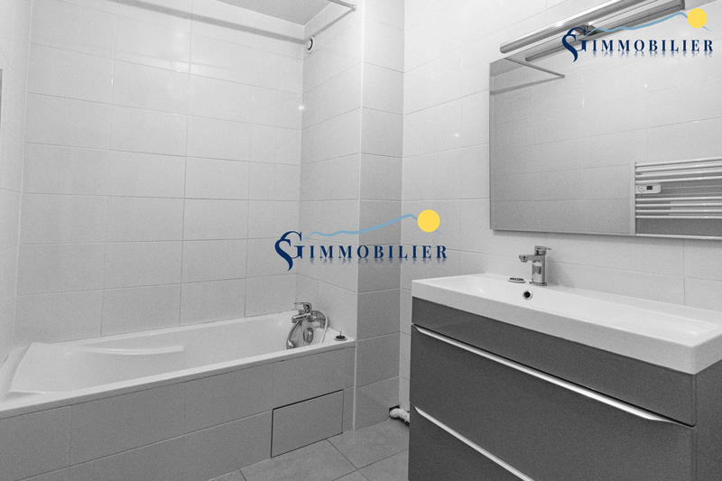 Appartement - 90 m² - 5 pièces