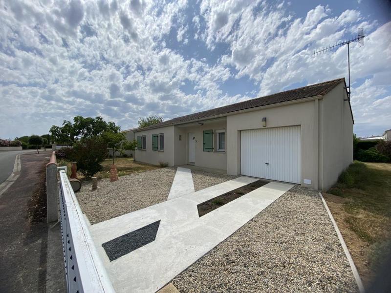 Maison - 95 m² - 5 pièces