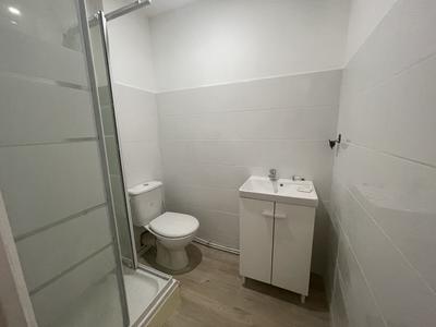 Maison - 75 m² - 5 pièces