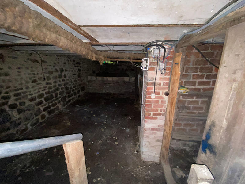 Maison - 146 m² - 8 pièces