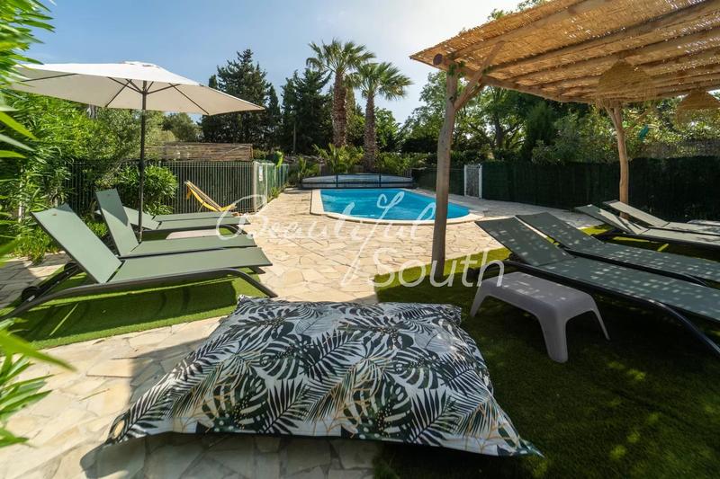 Gîte - 765 m² - 27 pièces