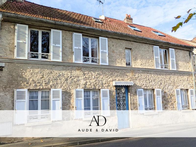 Maison - 229 m² - 10 pièces