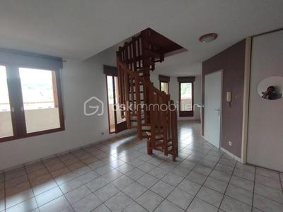 Duplex - 72 m² - 4 pièces