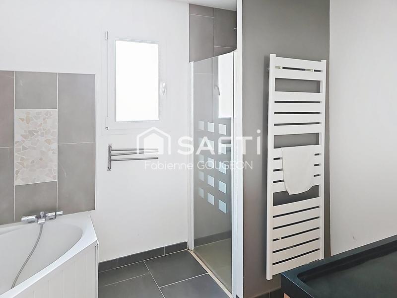 Maison - 152 m² - 6 pièces