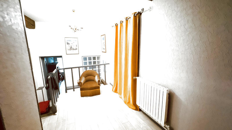 Maison - 189 m² - 6 pièces