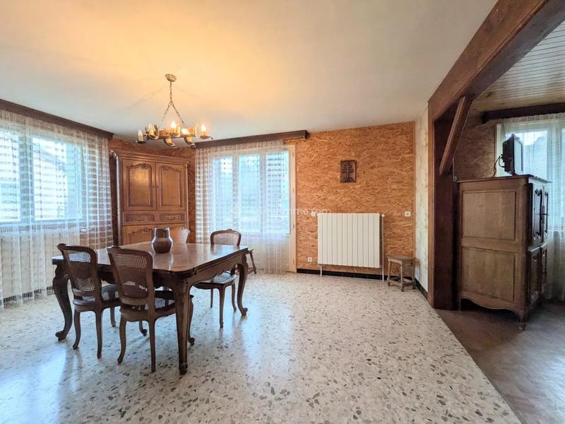 Maison - 184 m² - 5 pièces
