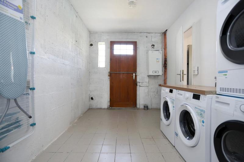 Maison - 126 m² - 8 pièces