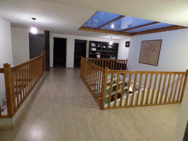 Maison - 266 m² - 7 pièces