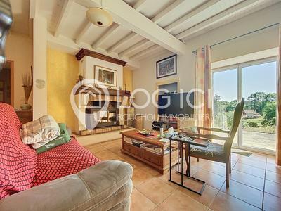 Maison - 145 m² - 4 pièces