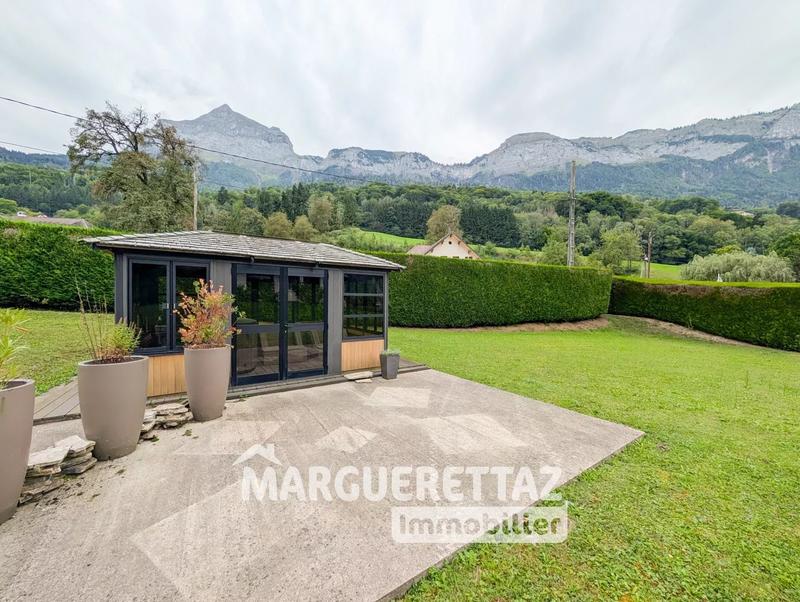 Villa - 290 m² - 8 pièces