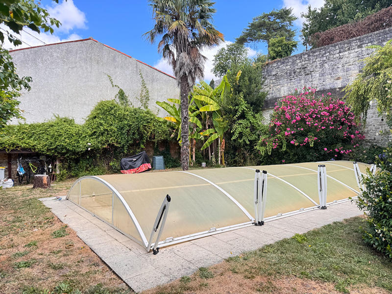 Maison - 152 m² - 6 pièces