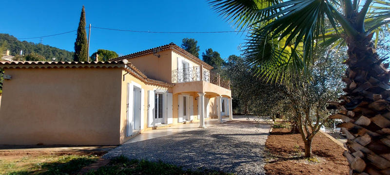 Maison - 157 m² - 5 pièces