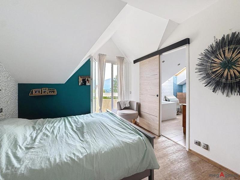 Maison traditionnelle - 140 m² - 5 pièces