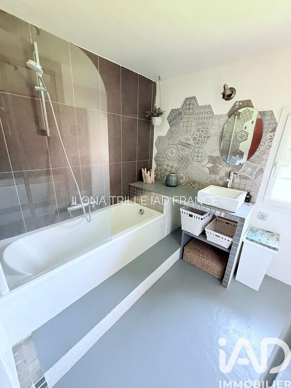 Maison - 173 m² - 7 pièces