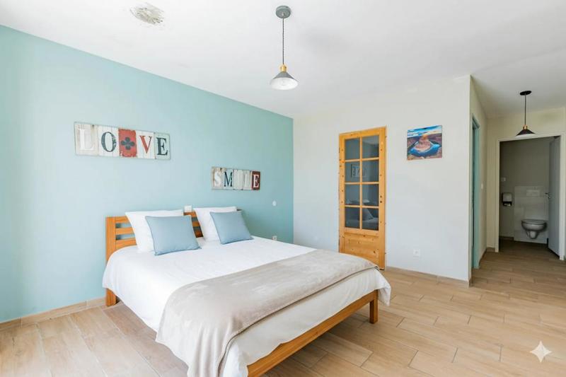 Maison - 150 m² - 8 pièces