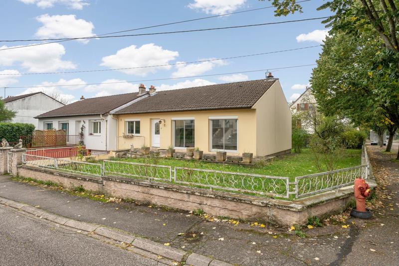 Maison - 95 m² - 4 pièces