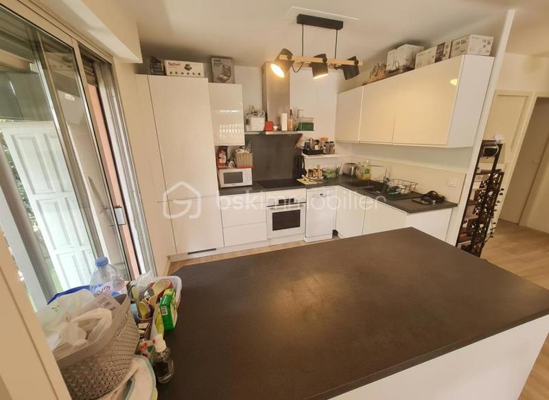 Appartement - 76 m² - 3 pièces