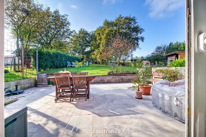 Maison - 122 m² - 5 pièces