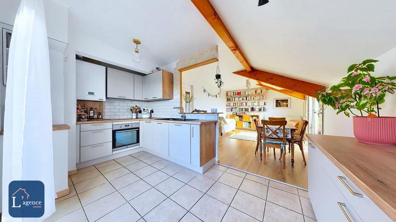 Appartement - 61 m² - 3 pièces