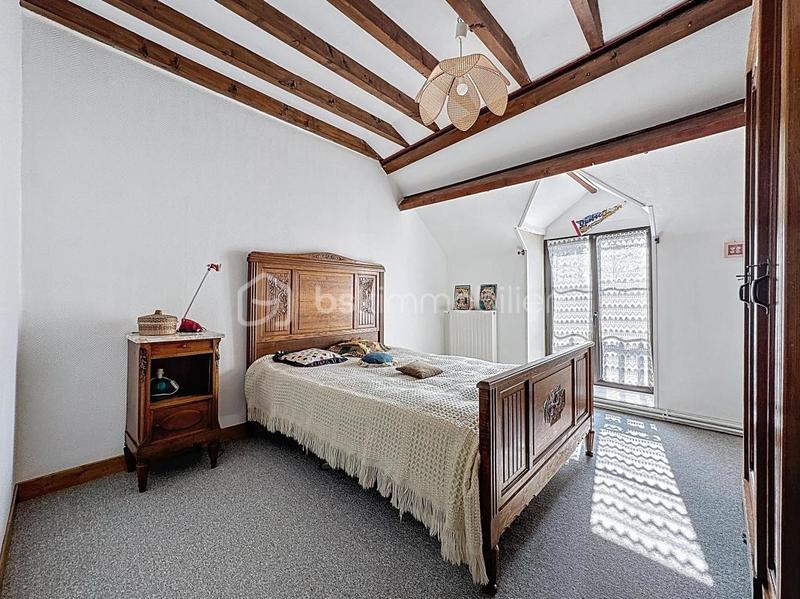 Maison - 295 m² - 12 pièces