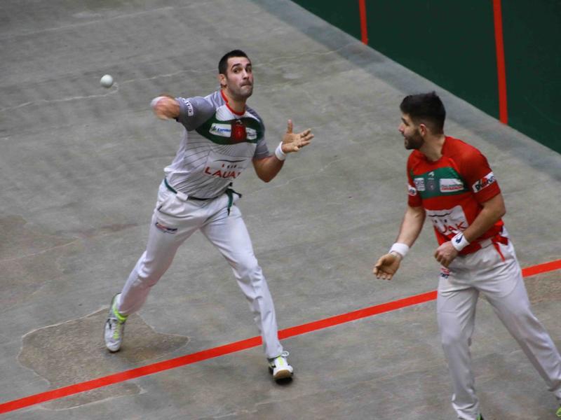 Pelote basque à main nue