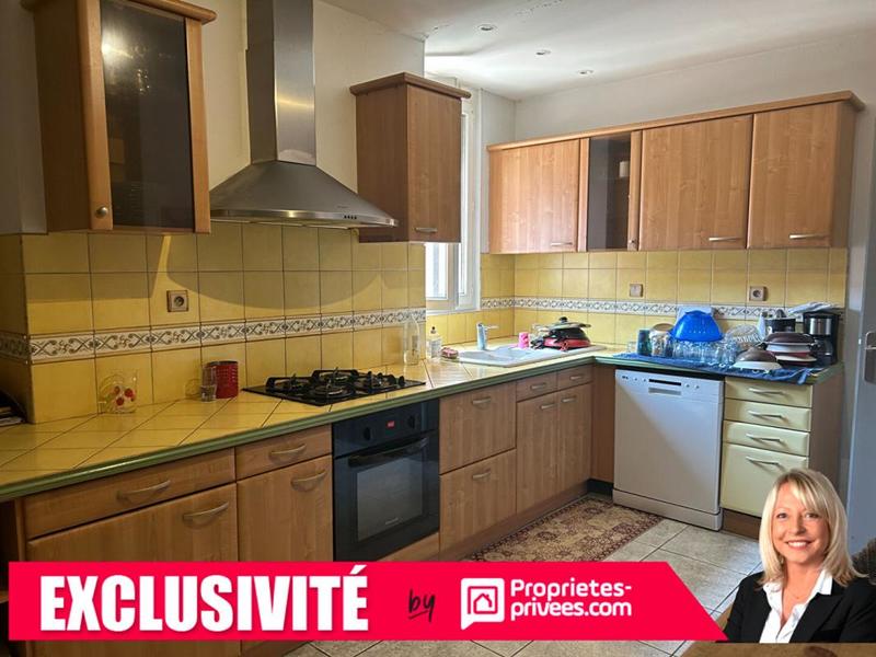 Immeuble - 200 m² - 7 pièces