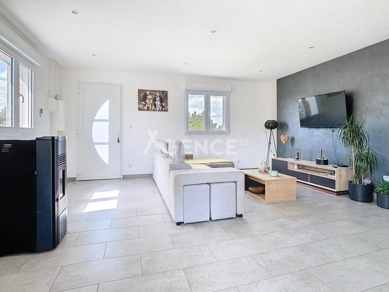 Maison - 90 m² - 4 pièces