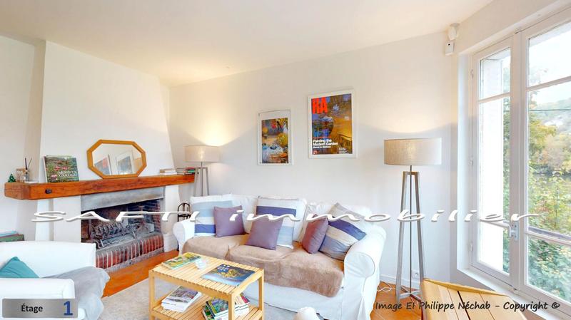 Maison - 140 m² - 6 pièces