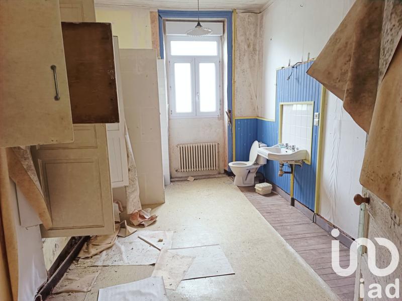 Maison - 330 m² - 5 pièces