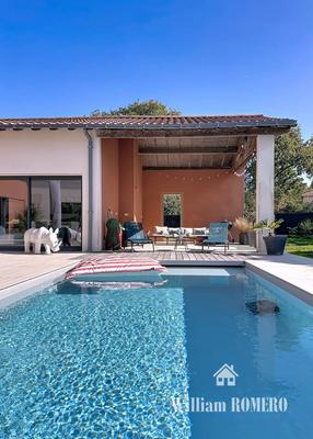 Maison contemporaine - 203 m² - 5 pièces