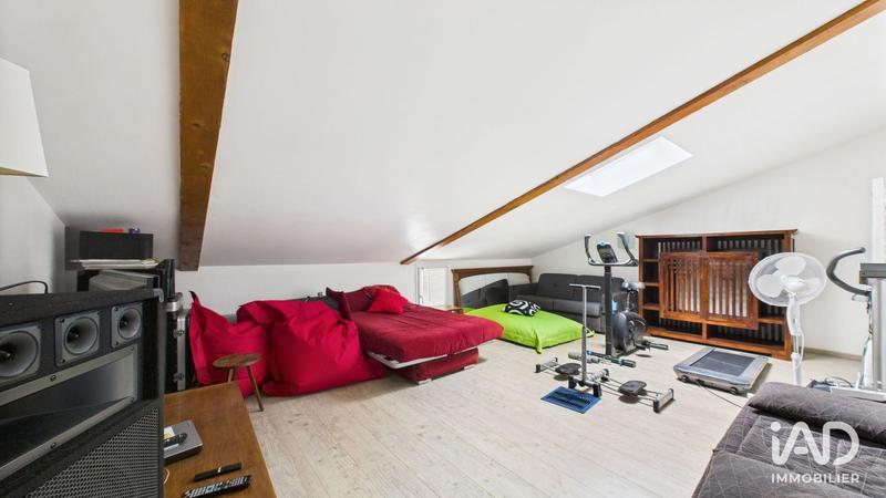 Maison - 284 m² - 7 pièces