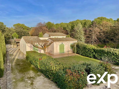 Maison - 230 m² - 8 pièces