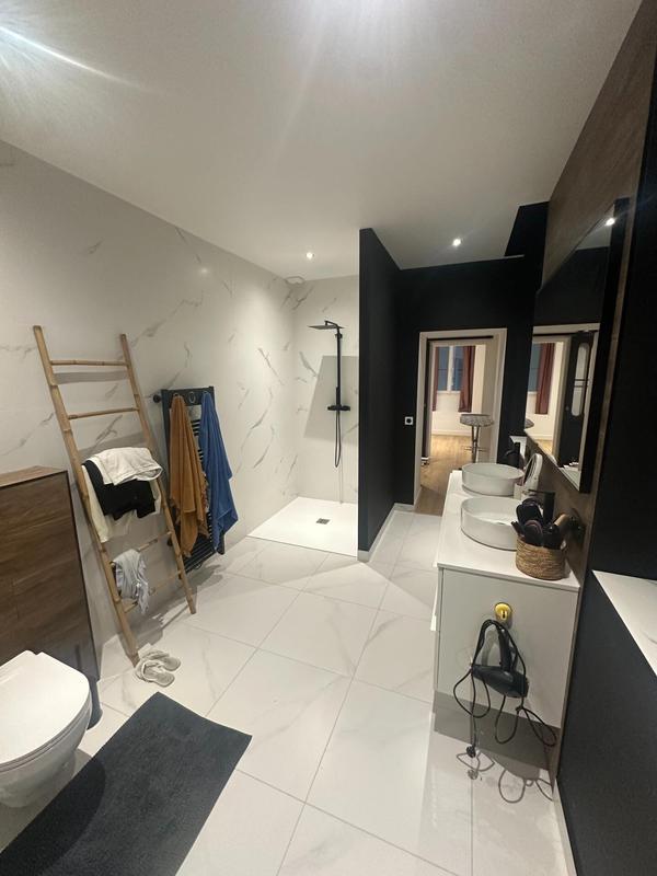 Appartement - 155 m² - 4 pièces