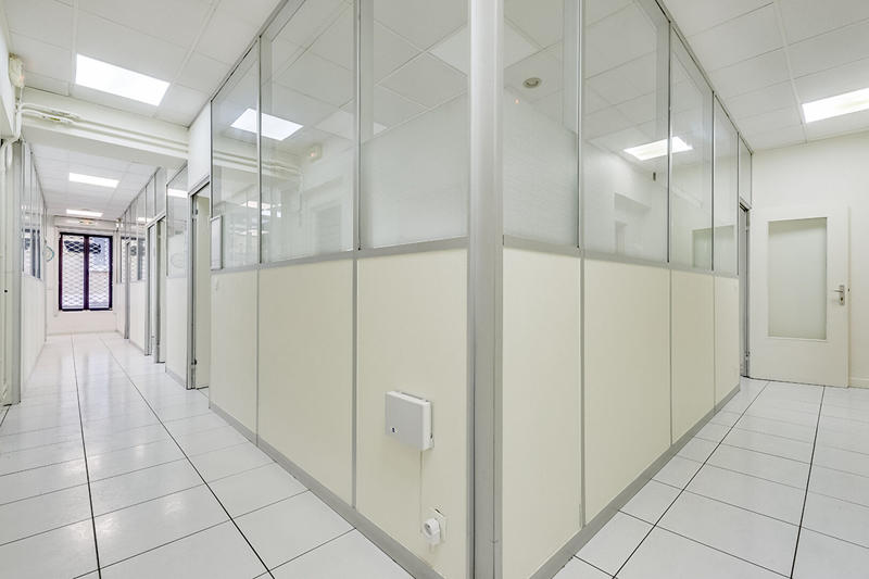 Bureau - 136 m²