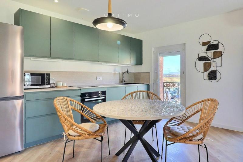 Appartement - 56 m² - 4 pièces