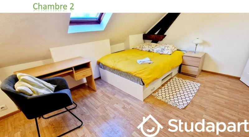 Chambre - 12 m² - 1 pièce