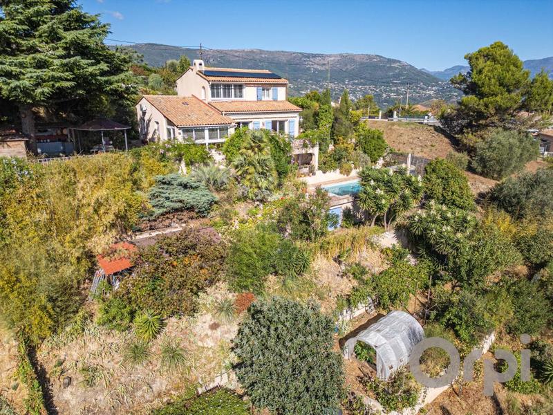 Villa - 190 m² - 6 pièces