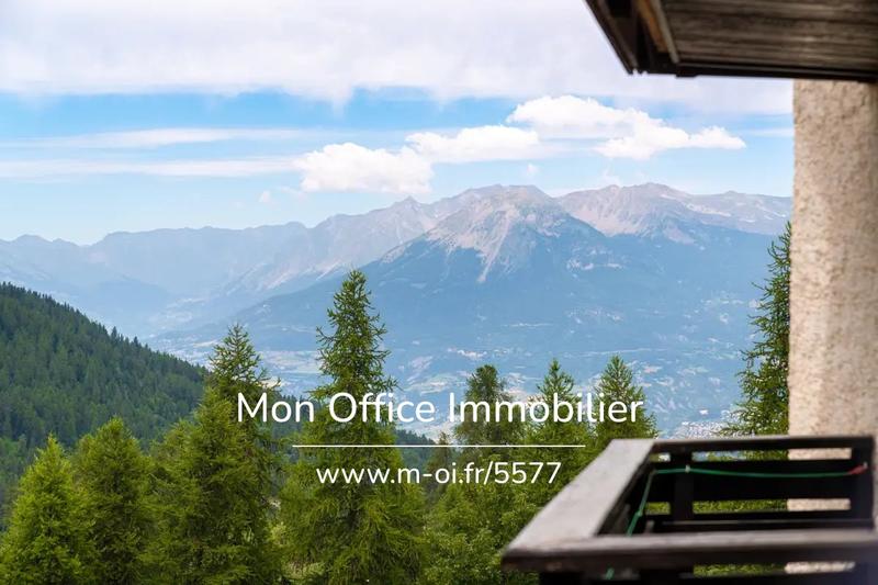 Studio - 30 m² - 1 pièce