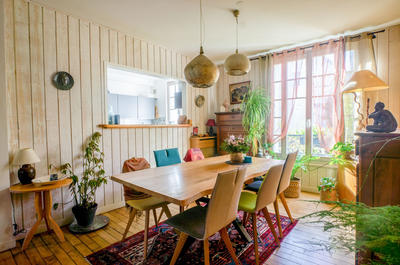 Maison - 186 m² - 8 pièces